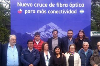 Chile inaugura un nuevo cruce de fibra óptica y diversifica su acceso digital