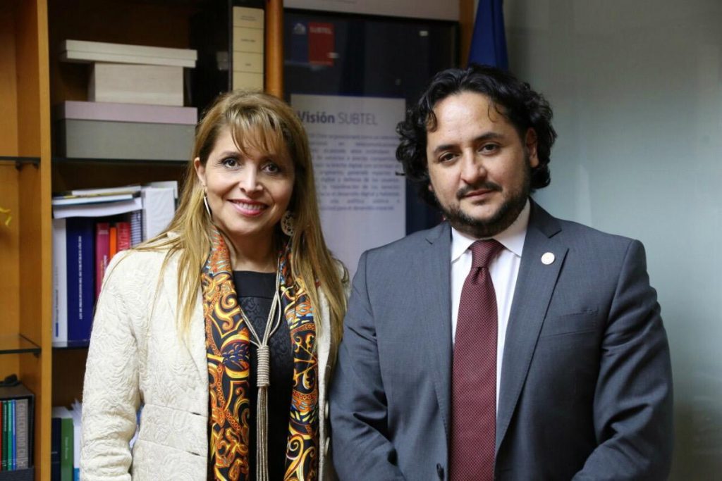 Subsecretaria de Telecomunicaciones de Chile, Pamela Gidi y Ministro de Telecomunicaciones y de la Sociedad de la Información de Ecuador, Andrés Michelena